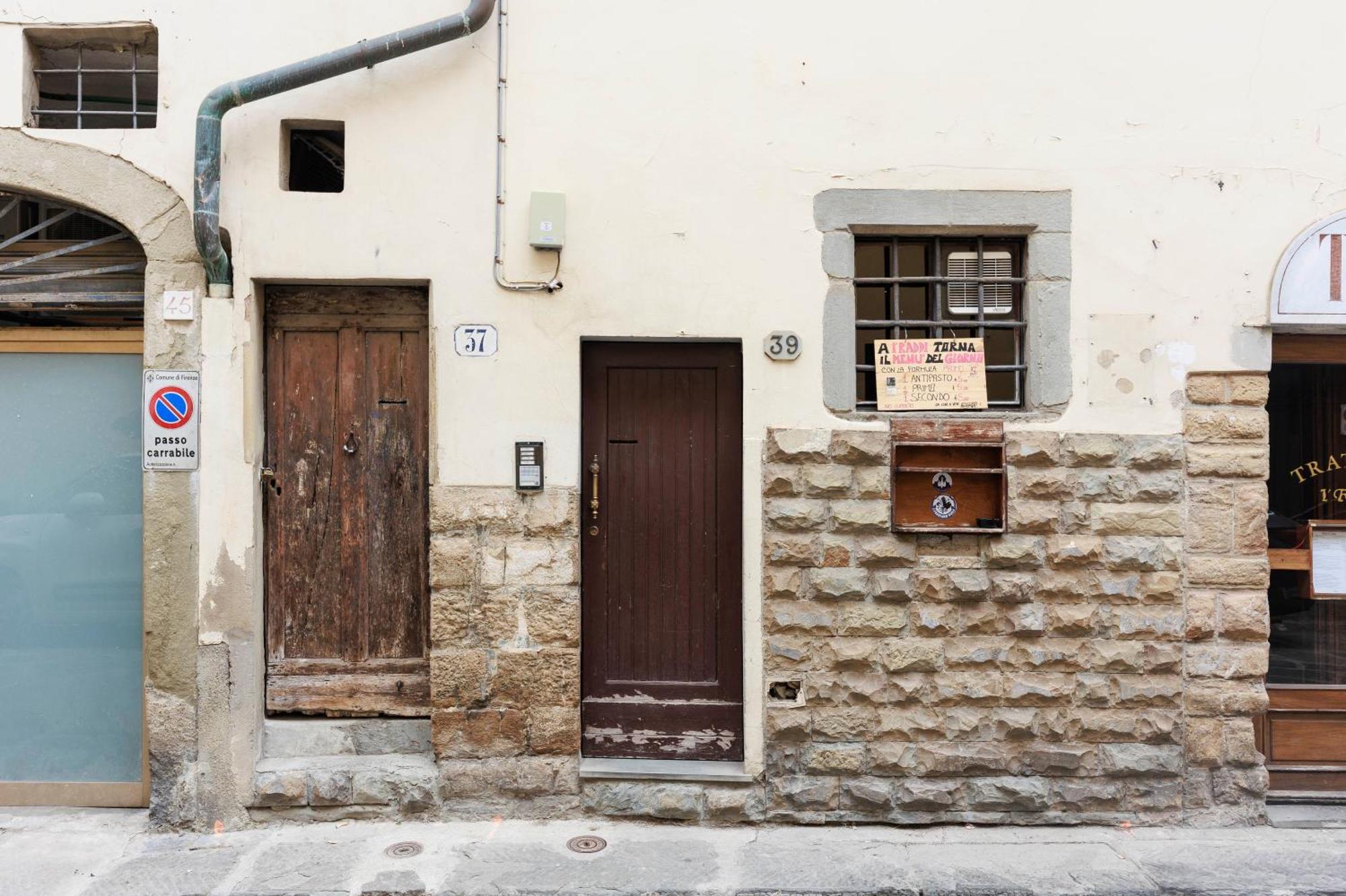 San Frediano Comfortable Apartment Florenz